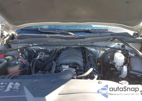 2015 Chevrolet Silverado 1500 2Lt z USA, uszkodzony, nr VIN 3GCUKREC4FG497156